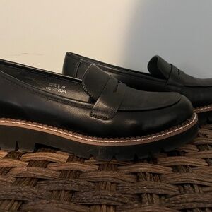 New Size 10 Loafers
